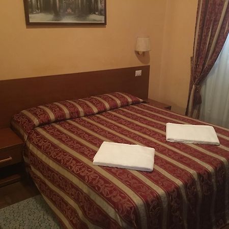 Roma Termini Inn Экстерьер фото