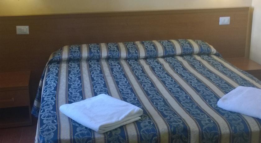 Roma Termini Inn Экстерьер фото