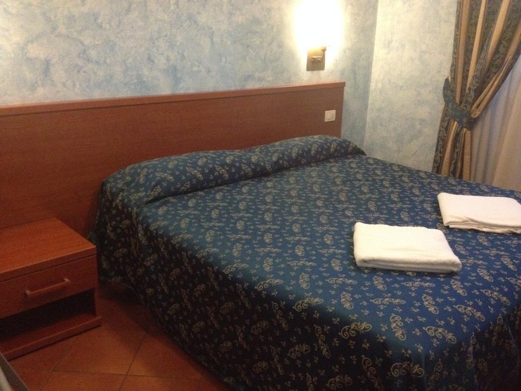 Roma Termini Inn Экстерьер фото