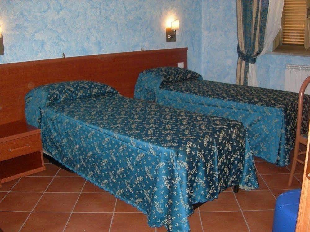 Roma Termini Inn Экстерьер фото