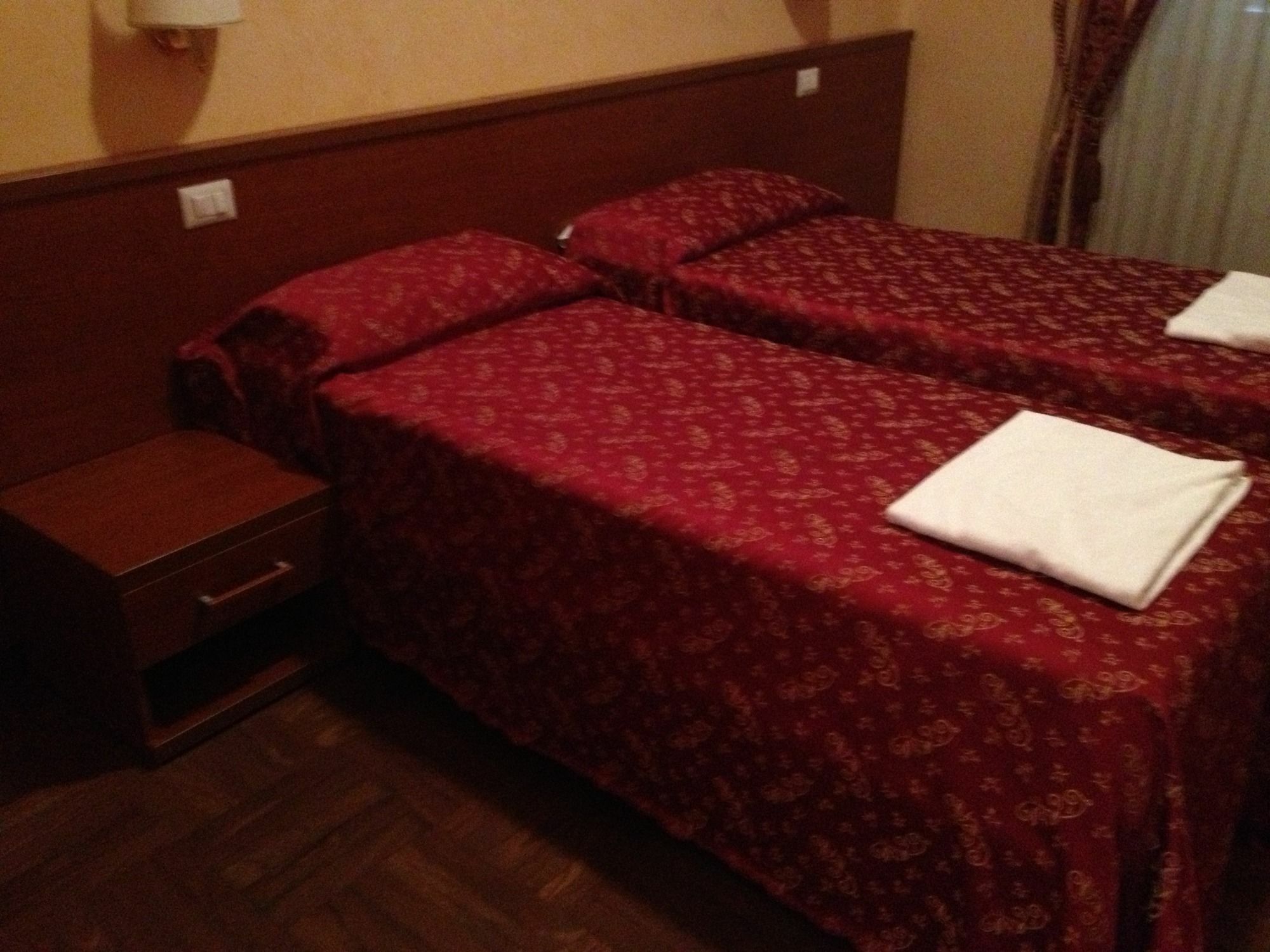 Roma Termini Inn Экстерьер фото